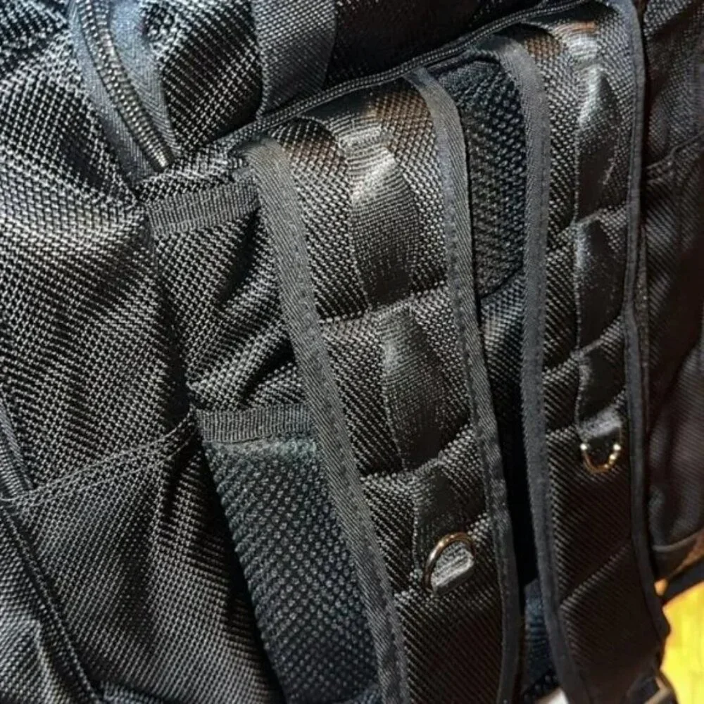 Snowboard boots bag, excellent for travel